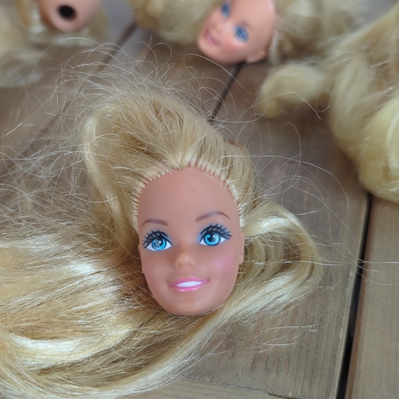 Vintage Dismembered Barbie Doll Parts OOAK or Repair - Picture 8 of 11
